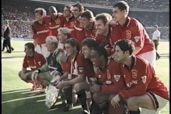 THE VERY BEST OF MANCHESTR UNITED 1983-1994