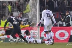 LIGUE 1 2011-2012 25節 リヨン vs パリ･サン･ジェルマン OLYMPIQUE LYONNAIS vs PARIS SAINT-GERMAIN 2012.02.25