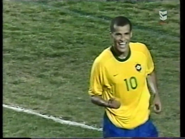 2002 FIFA WORLD CUP KOREA／JAPAN 南米予選 14節 ブラジル vs パラグアイ South American Qualifying BRAZIL vs PARAGUAY 2001.08.15