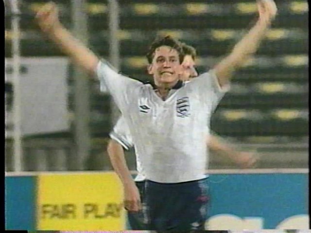 214 WORLD CUP HALL OF FAME 1-2 Gary Lineker
